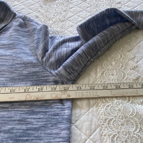 Karen Scott Sport Cowl Neck Tunic Top Blue Pattern Long Sleeve Size Medium - Picture 9 of 10